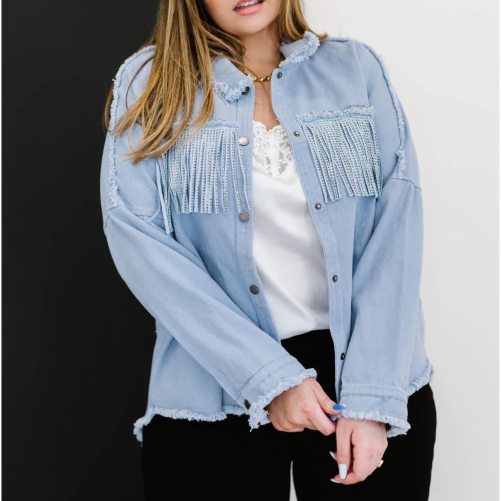 GeeGee
Fringe Denim jacket con diamantes de imitación Size
